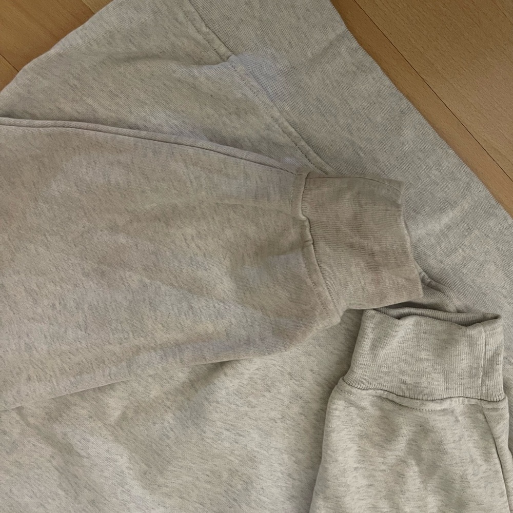 GAP x SUMMER FRIDAYS Light Gray Hoodie - Picture 4 of 4